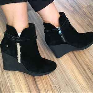 ugg alexandra wedge boot